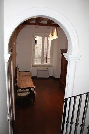 Celenga Apartments With Free Offsite Parking 