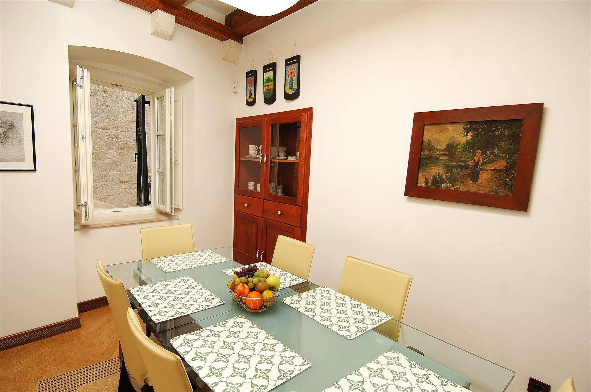 Apartment Celenga With Free Offsite Parking *
